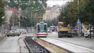 preview picture of video 'Rekonstrukce tramvajové tratě Veveří (úsek Konečného náměstí - Grohova)'