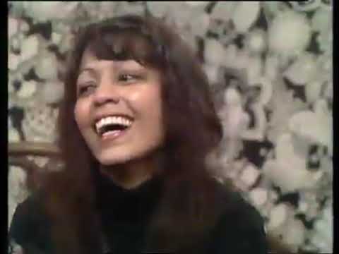 Lieve Hugo + Happy Boys (Live) - No njang alla njang & Lobi foe moni