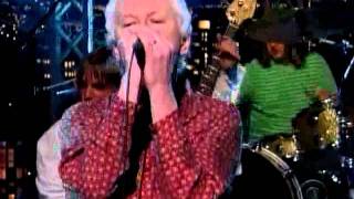 Guided by Voices on Letterman perform "The Unsinkable Fats Domino"