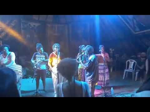 Nilton Júnior  coco de toré e  mestre pirrila,