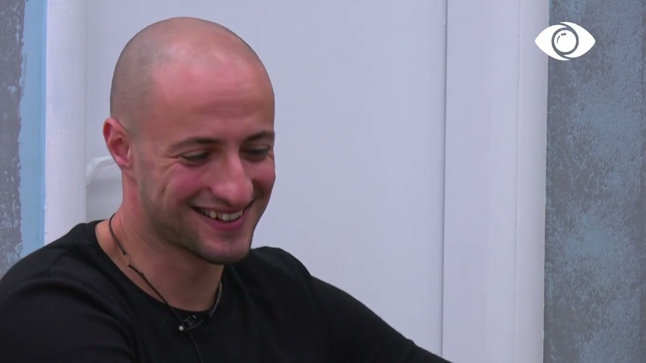 Nuk kam besim në lojë/ Kristi-Oltës: Po e dredh muhabetin!