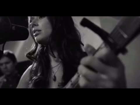 download lagu mp3 mp4 Lera Lynn Standing On The Moon, download lagu Lera Lynn Standing On The Moon gratis, unduh video klip Lera Lynn Standing On The Moon