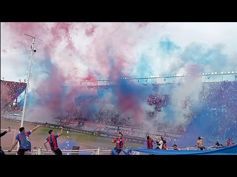 "San Lorenzo 0 - 0 huracán/recibimiento" Barra: La Gloriosa Butteler &bull; Club: San Lorenzo