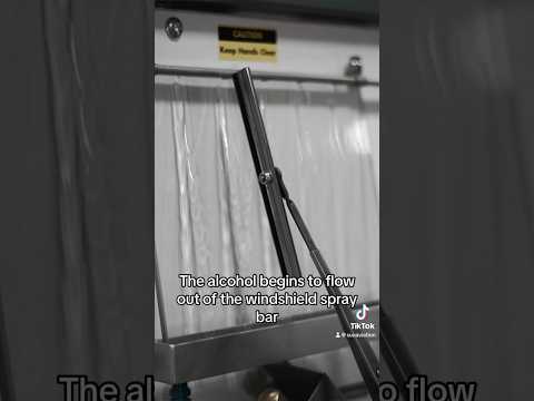 Aircraft have lots of ways to deal with icing #aircraftmechanic #aircraftmaintenance #aviation