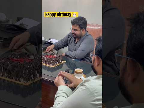 Happy birthday 🎂  #happybirthday ##happiness #happybirthdaysong #happybirthdaytoyou #cake #cakes