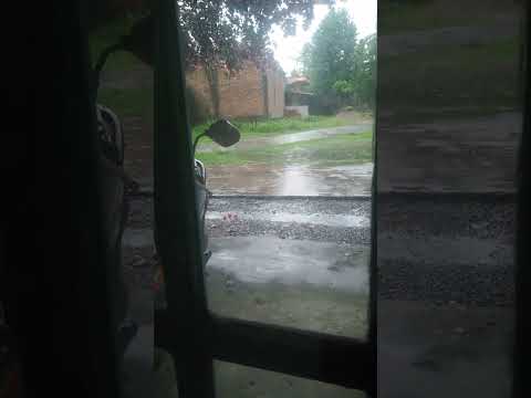 hujan. mambasuah luko