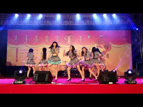 2/11澳門女子團體【pionner】塔石廣場表演pata1