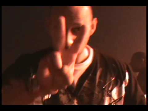 Noisia dj set at glade festival 2009 Ic3, MC Bensta