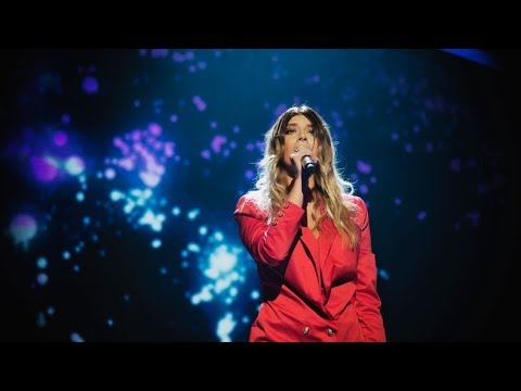 Hanna Ferm sjunger Bleeding love i Idol 2017 - Idol Sverige (TV4)