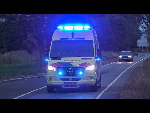 [Luchthoorn & Versneller] Verschillende ambulances met spoed door Nootdorp