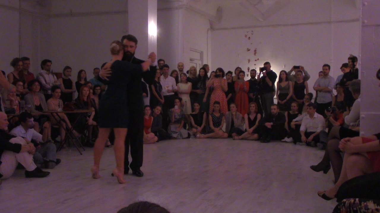 Maja Petrović  & Marko Miljević  - "El vino triste" - D´Arienzo/Echagüe - 2