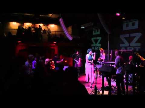 Indy Eka - Sexual Healing ( cover Marvin Gaye ) à Bizz'Art