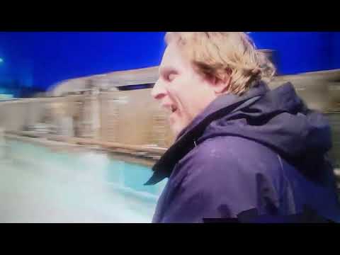 Captain Sig Finds Out Captain Phil Passed Away