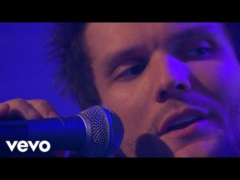 Boys Like Girls - The First Time (Live From Fuse Studios)