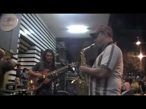 Túlio Araújo no Savassi Festival 2010 - Dona Lee