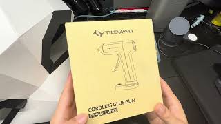 Unboxing Tiswall cordless glue gun perfect for crafting