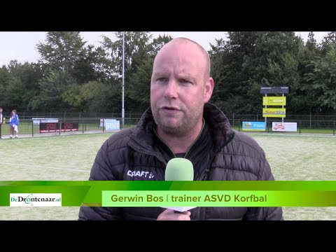 Dronten: trainer Gerwin Bos van ASVD Korfbal na oefenwinst op Wit-Blauw uit Kampen