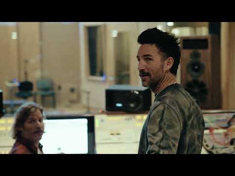 Jake Owen - Dreams to Dream (Official Music Video)