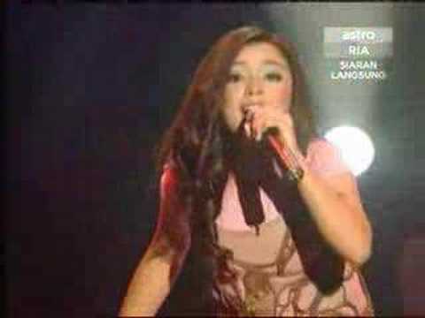 Nadia AF6 Minggu Ke Enam