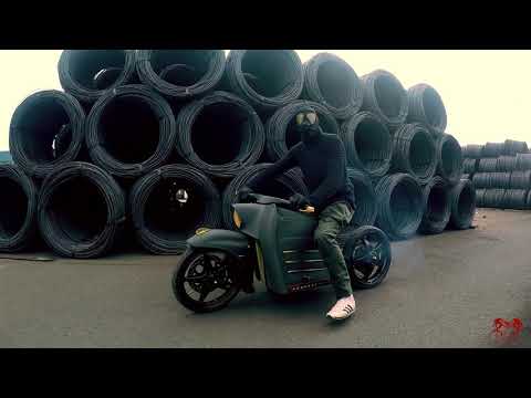 Swen Weber Customs   Simson Phantom 3 (the drive)