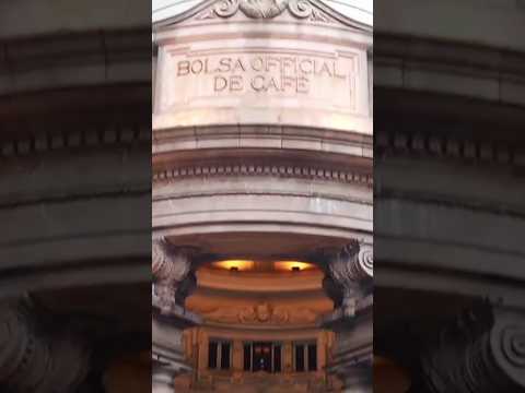 Dos mais lindos prédios do estado de São Paulo. Bolsa Oficial do Café de Santos! #brasil #portugal