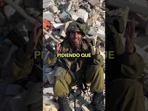 Soldado israelí destruye figura de Jesús