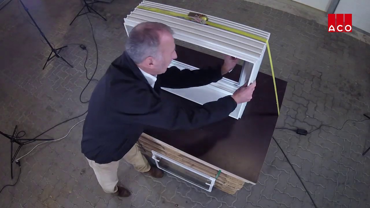 askACO - So wird ein Fenster Kippflügel eingebaut