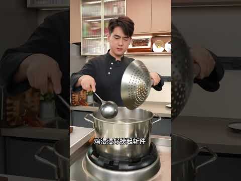 生菜一汤，白饭任装 今天菜式：白切鸡.番茄炒蛋.生炒菜心.红萝卜玉米汤