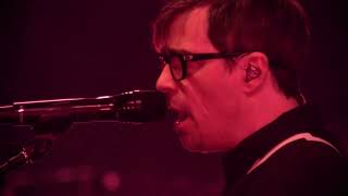 Weezer - Pink Triangle (Live Voyage To The Blue Planet Concert Film)
