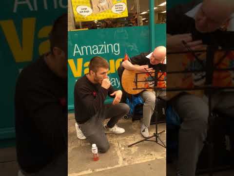 Romanian and Uk beatbox and guitar improvisation