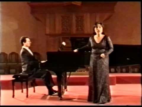 Anna Mayilyan & Wilfrid Humbert(France). R. Schumann - Waldesgespräch (Op.39, N3)