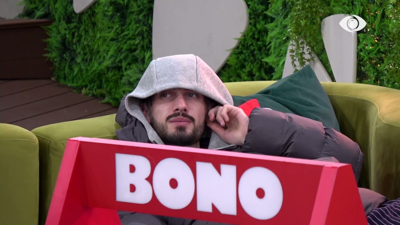 “A kalon shumë kohë vetëm?”/ Kristi-Rogertit: Kaq marrëdhënie të fortë ke me bashkëshorten?
