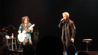 “Catch My Fall” - Billy Idol &amp; Steve Stevens ACOUSTIC LIVE - Seattle, WA - 3.5.19