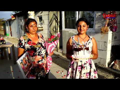 O surpriză cu din parte nașilor pt. Amalia din Scarisoara-Olt