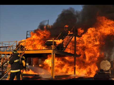 DJ AQUA GATECRASHER.wmv