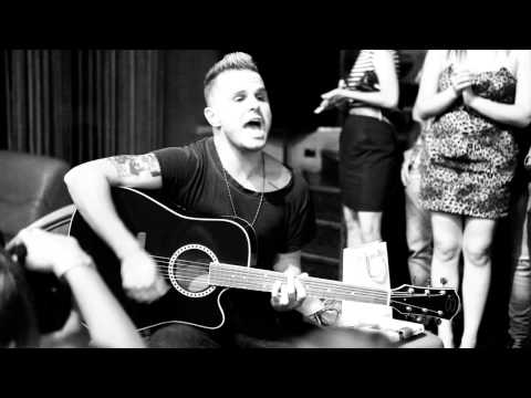 Antoine Becks - acoustic set (Talk To Me)