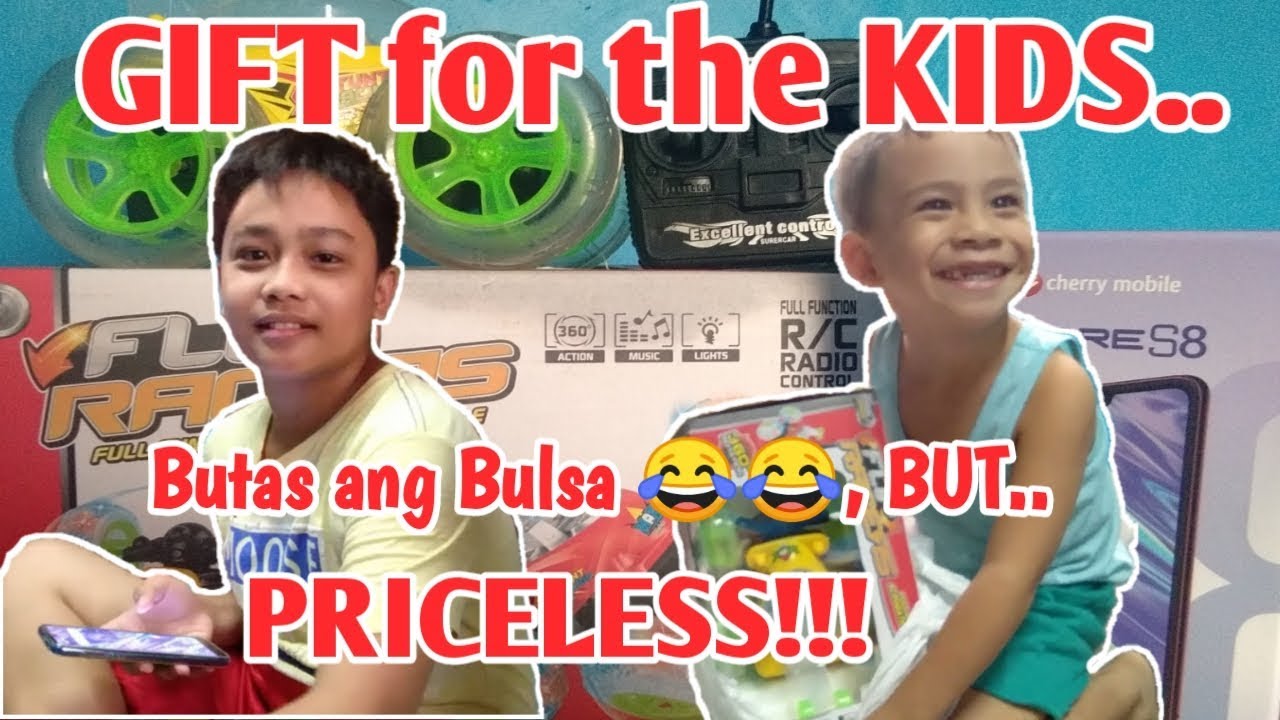 Putar video The GIFT!! Butas ang Bulsa, BUT..their reactionsPRICELESS!! sekarang The GIFT!! Butas ang Bulsa, BUT..their reactionsPRICELESS!!