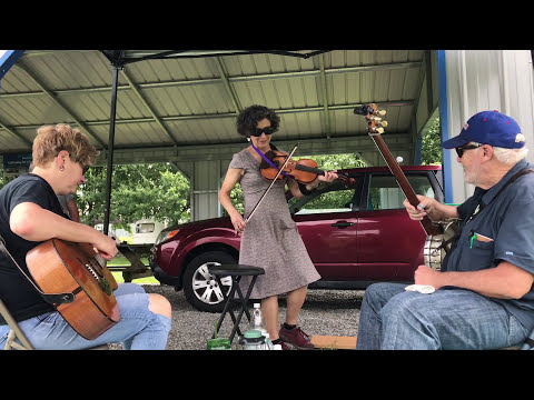 Shannon Waltz - Miss Moonshine, Kellie Allen, Pete Peterson - Mount Airy 2017