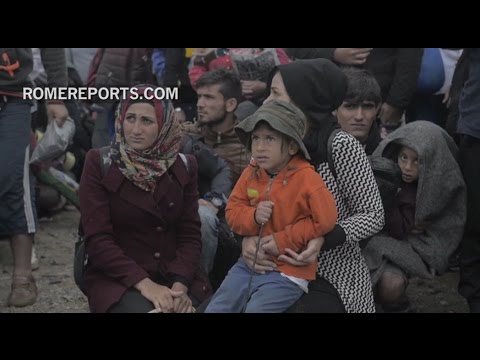 El Papa advierte de que los niños emigrantes y refugiados son los más vulnerables