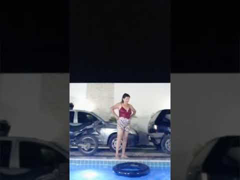 BANHO DE PISCINA COM A FAMÍLIA PARTE 2