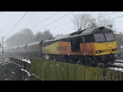 GBRf 60085 ‘Adept’ Passes Aycliffe | 6N45 Drax AES to Tyne Coal Terminal