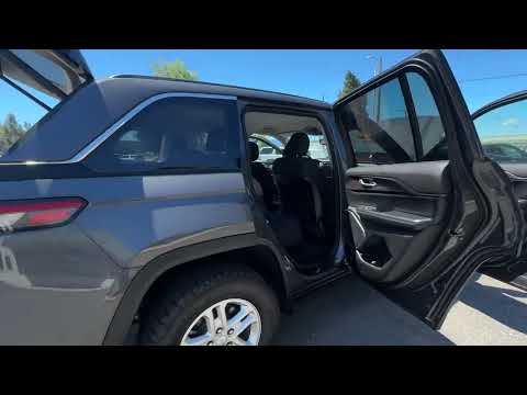 Vehicle Thumb #0