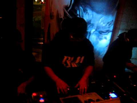 3TWO MAFIA!!!! DAZED  DJ NOTHING TWITCH (RIP) Live, My Favourite Things @ Clare Hotel, Sydney