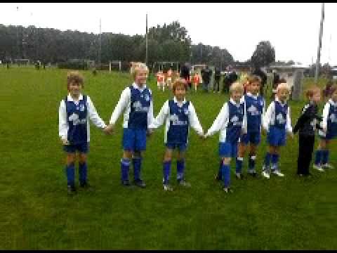 Pax F1 viert de overwinning op Longa F2