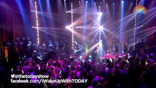 Robbie Williams on TODAY: Shine My Shoes