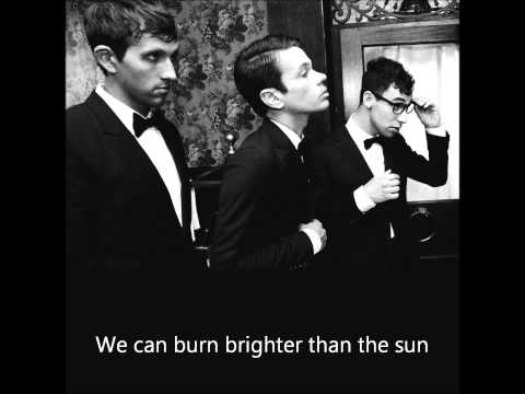 We Are Young Fun. ft. Janelle Monáe (Lyric Video)