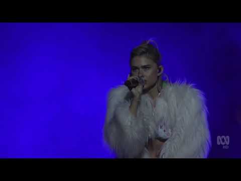 PEKING DUK ft  ALUNAGEORGE Fake Magic and High (Live at Splendour in the Grass 2017)