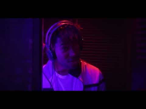 Atentos pronto sale el video oficial. MUÑECA.                        @KINDE IYAWO    @EL YAN.