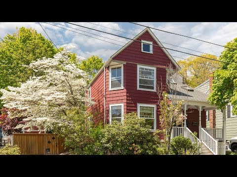 92 Melvin Ave, Swampscott MA - Joy Goldstein - Tel 781-479-0979