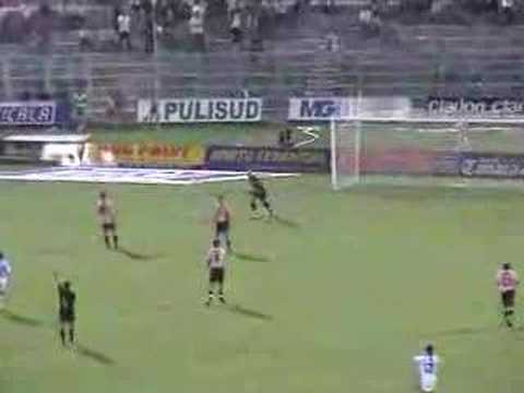 Palermo - Pescara, parata di Gianluca Berti